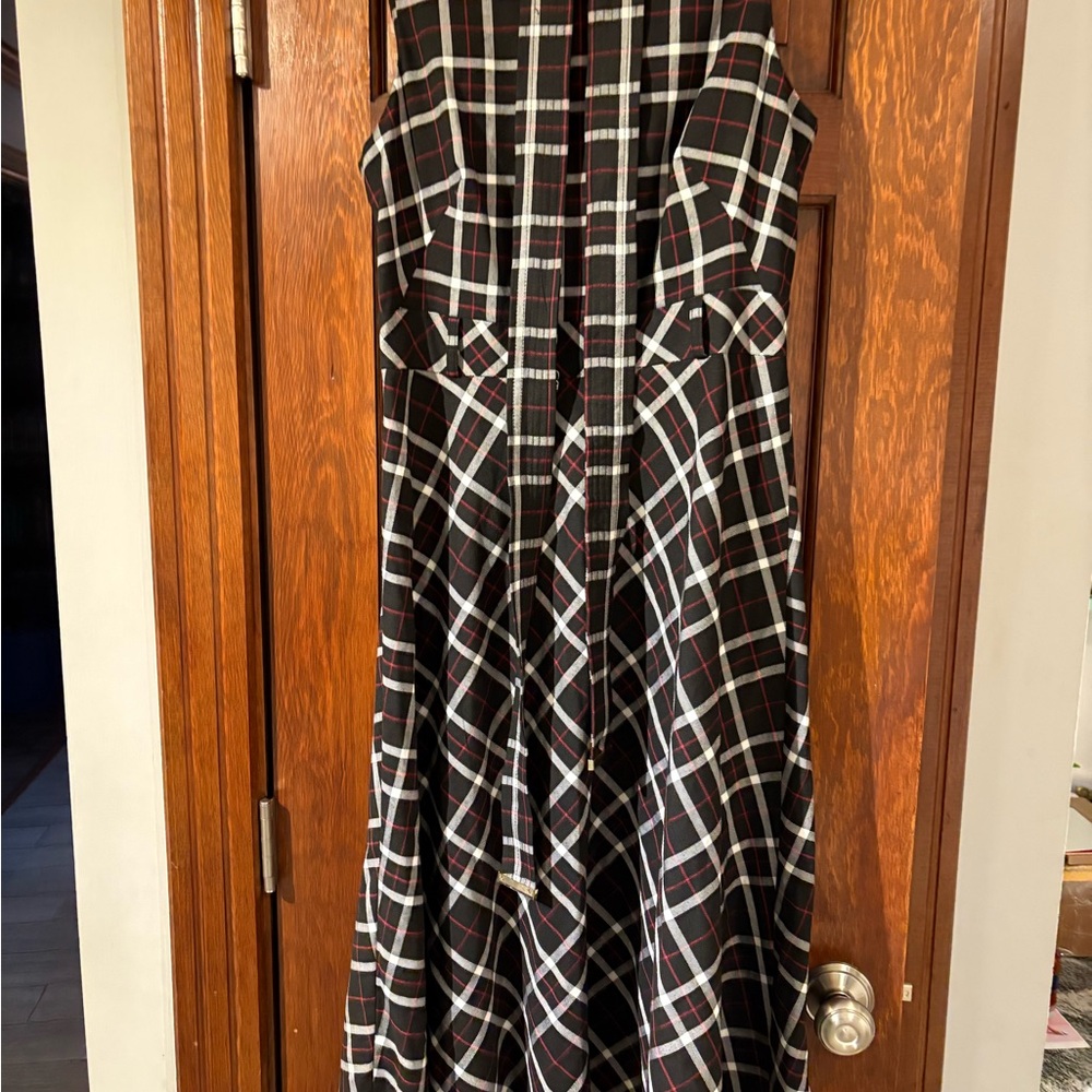 Calvin Klein Cute Black Plaid Midi Dress with matching belt